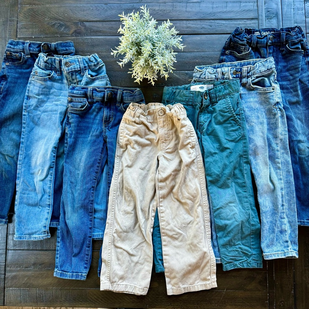 SOLD - Bundle of 7 pairs of boys size 4/4T jeans/pants
